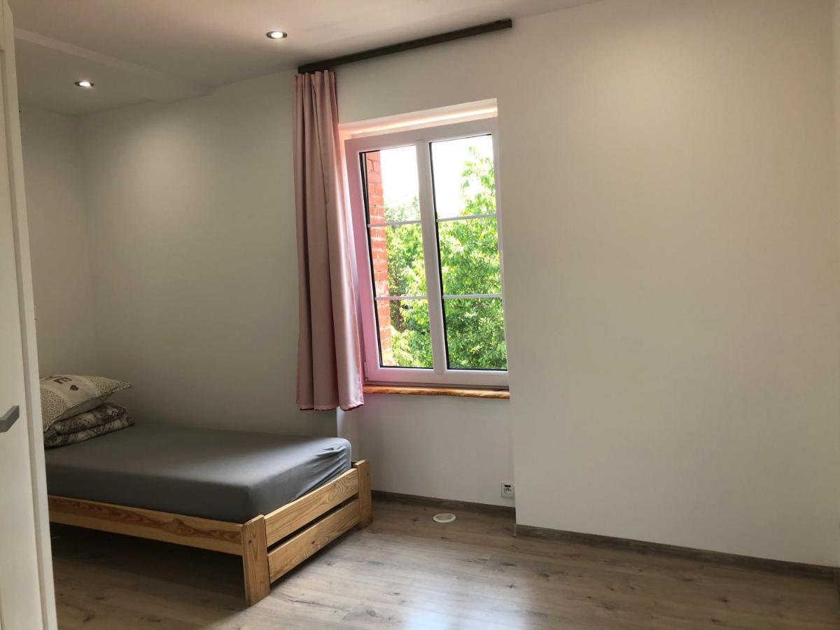 Jardin Juresien Maisons - Jacuzzi En Option Ferienhaus *